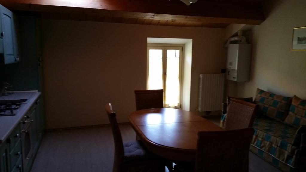 Apartmán La Panoramica Avenale Pokoj fotografie