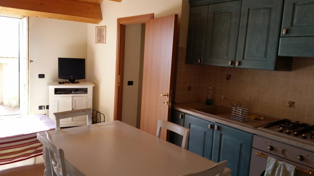 Apartmán La Panoramica Avenale Pokoj fotografie